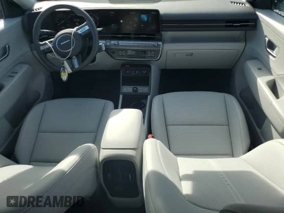 2025 Hyundai Kona Limited с VIN KM8HE3A37SU199926, выставлен на аукционе Copart как лот 63568655 с пробегом 149 миль миль и На запчасти • Non repairable. История ставок и продаж доступна на DreamBid. Изображение 8.
