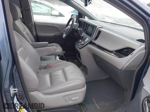 2017 Toyota Sienna XLE with VIN 5TDDZ3DC9HS159153, listed as a IAAI auction lot 41350390 with 110,715 mi miles and . Bid and sale history available at DreamBid. Image 5.