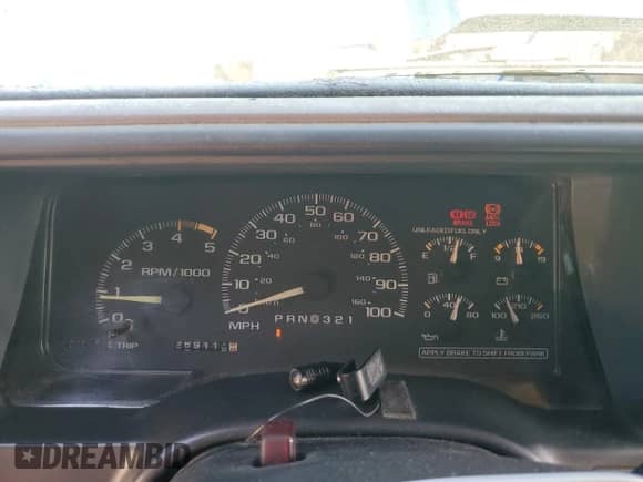 1995 Chevrolet Silverado 1500 с VIN 2GCEC19KXS1163351, выставлен на аукционе Copart как лот 80561805 с пробегом 269 118 миль миль и Списание • Salvage title. История ставок и продаж доступна на DreamBid. Изображение 9.