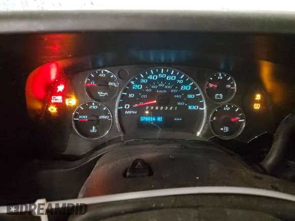 2009 Chevrolet Express Passenger z VIN 1GAHG39K491165750, wystawiony jako Copart lot #49175205 z przebiegiem 378 014 mil mil oraz Nie do naprawy • Non repairable. Historia ofert i sprzedaży dostępna na DreamBid. Obrazek 9.