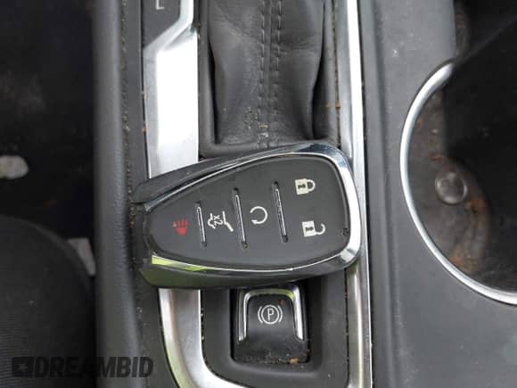 2020 Chevrolet Equinox LT с VIN 3GNAXKEV9LS591966, выставлен на аукционе IAAI как лот 43289196 с пробегом 79 096 миль миль и . История ставок и продаж доступна на DreamBid. Изображение 11.