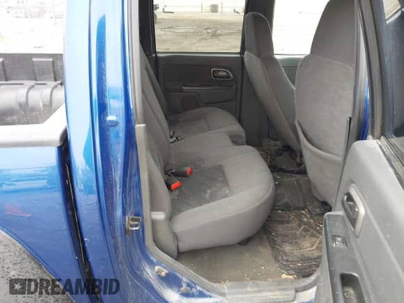 2005 Chevrolet Colorado z VIN 1GCDT138158218831, wystawiony jako IAAI lot #41962114 z przebiegiem 113 351 mil mil oraz . Historia ofert i sprzedaży dostępna na DreamBid. Obrazek 8.