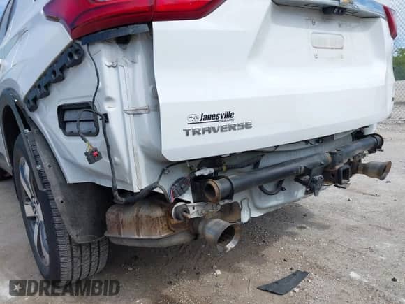 2021 Chevrolet Traverse LT с VIN 1GNERHKW7MJ100177, выставлен на аукционе IAAI как лот 42366356 с пробегом 85 423 миль миль и . История ставок и продаж доступна на DreamBid. Изображение 6.