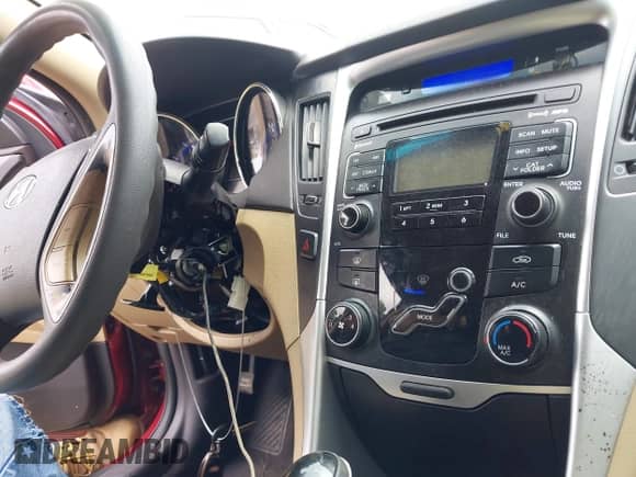 2011 Hyundai Sonata GLS z VIN 5NPEB4AC6BH186505, wystawiony jako IAAI lot #42957753 z przebiegiem 118 577 mil mil oraz . Historia ofert i sprzedaży dostępna na DreamBid. Obrazek 12.