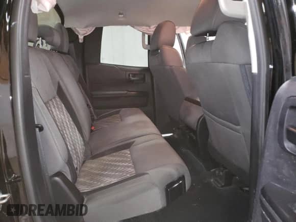 2019 Toyota Tundra SR с VIN 5TFUM5F19KX080802, выставлен на аукционе Copart как лот 87034514 с пробегом 54 911 миль миль и Списание • Salvage title. История ставок и продаж доступна на DreamBid. Изображение 10.
