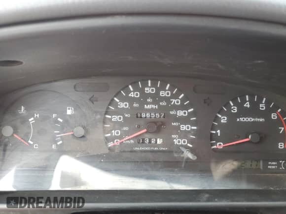 1995 Nissan Pathfinder LE with VIN JN8HD17Y1SW107278, listed as a Copart auction lot 75359524 with 196,557 mi miles and Clean title. Bid and sale history available at DreamBid. Image 9.