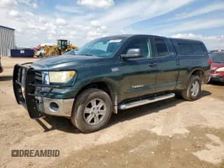 2007 Toyota Tundra SR5 z VIN 5TFRV54127X017716, wystawiony jako Copart lot #81689315 z przebiegiem 262 488 mil mil oraz Czysty tytuł • Clean title. Historia ofert i sprzedaży dostępna na DreamBid. Obrazek 1.