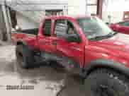2001 Toyota Tacoma с VIN 5TEWN72N71Z814435, выставлен на аукционе IAAI как лот 42260105 с пробегом 201 709 миль миль и . История ставок и продаж доступна на DreamBid. Изображение 6.