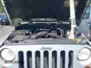 2008 Jeep Wrangler Unlimited Sahara с VIN 1J4GA59118L623149, выставлен на аукционе IAAI как лот 42956542 с пробегом 208 616 миль миль и . История ставок и продаж доступна на DreamBid. Изображение 10.