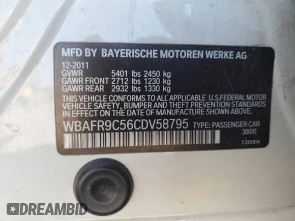 2012 BMW 5 Series 550i с VIN WBAFR9C56CDV58795, выставлен на аукционе Copart как лот 81127355 с пробегом Не указан миль и Списание • Salvage title. История ставок и продаж доступна на DreamBid. Изображение 12.