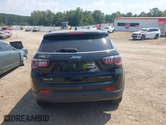 2019 Jeep Compass Limited с VIN 3C4NJDCB7KT638615, выставлен на аукционе IAAI как лот 43203104 с пробегом 98 398 миль миль и . История ставок и продаж доступна на DreamBid. Изображение 17.
