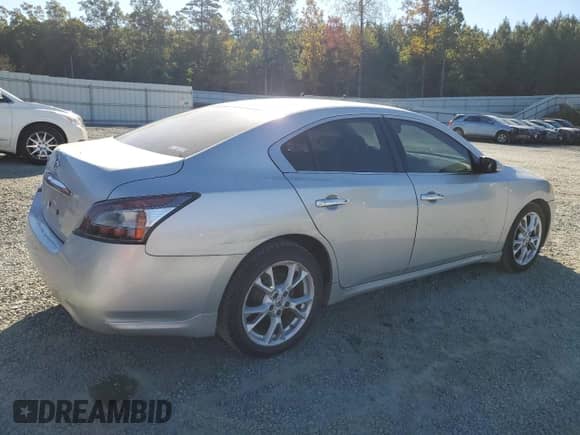 2013 Nissan Maxima S with VIN 1N4AA5AP0DC845144, listed as a Copart auction lot 86224225 with 143,913 mi miles and Clean title. Bid and sale history available at DreamBid. Image 3.