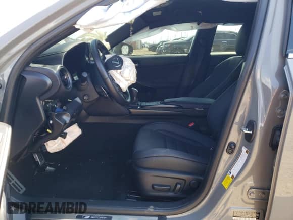 2024 Lexus IS 350 F Sport z VIN JTHGZ1B27R5075298, wystawiony jako Copart lot #69978365 z przebiegiem 10 997 mil mil oraz Szkoda całkowita • Salvage title. Historia ofert i sprzedaży dostępna na DreamBid. Obrazek 7.