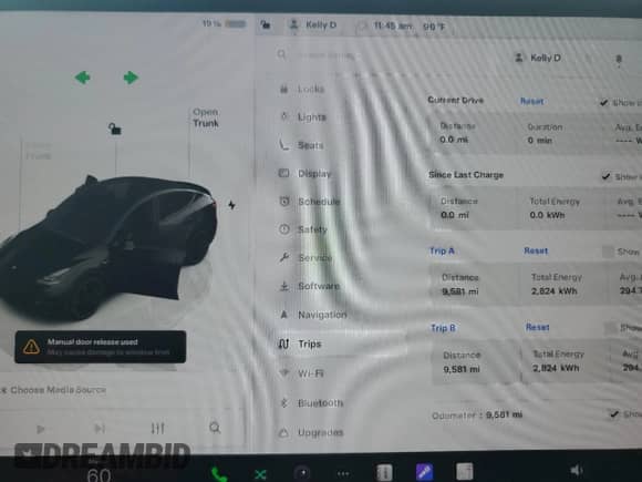2023 Tesla Model Y Performance z VIN 7SAYGDEF0PF958265, wystawiony jako Copart lot #65881755 z przebiegiem 9 581 mil mil oraz Szkoda całkowita • Salvage title. Historia ofert i sprzedaży dostępna na DreamBid. Obrazek 9.