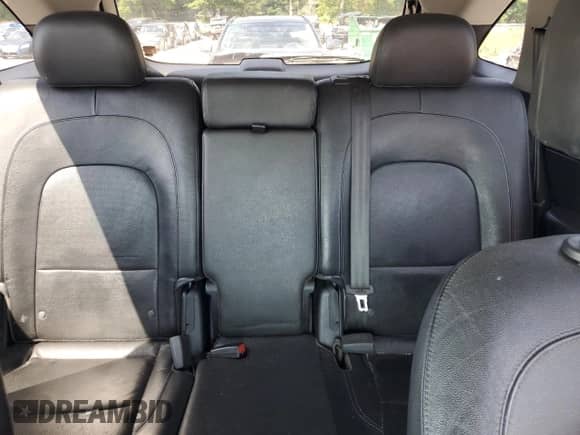 2012 Hyundai Veracruz Limited с VIN KM8NU4CC5CU193794, выставлен на аукционе Copart как лот 72006485 с пробегом 263 921 миль миль и Списание • Salvage title. История ставок и продаж доступна на DreamBid. Изображение 10.