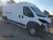 2023 Ram ProMaster Cargo z VIN 3C6MRVJG9PE554470, wystawiony jako Copart lot #44228715 z przebiegiem Nie podano mil oraz Szkoda całkowita • Salvage title. Historia ofert i sprzedaży dostępna na DreamBid. Obrazek 4.