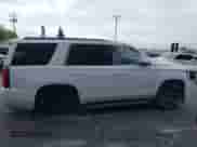 2018 Chevrolet Tahoe LT z VIN 1GNSCBKC1JR206967, wystawiony jako IAAI lot #42565511 z przebiegiem Nie podano mil oraz . Historia ofert i sprzedaży dostępna na DreamBid. Obrazek 13.