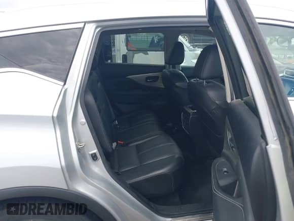 2018 Nissan Murano SV z VIN 5N1AZ2MGXJN147763, wystawiony jako IAAI lot #42436394 z przebiegiem 124 958 mil mil oraz . Historia ofert i sprzedaży dostępna na DreamBid. Obrazek 8.