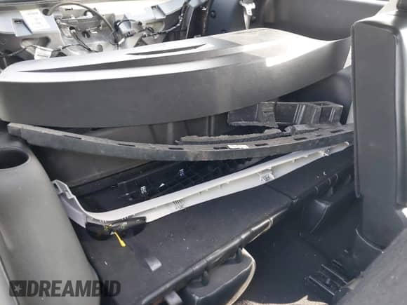 2018 Dodge Journey Crossroad с VIN 3C4PDCGG8JT527845, выставлен на аукционе IAAI как лот 43325223 с пробегом 103 411 миль миль и . История ставок и продаж доступна на DreamBid. Изображение 18.