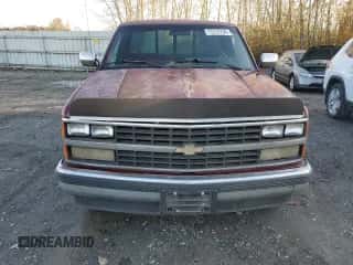 1988 Chevrolet Silverado 2500 с VIN 1GCFC24K5JE141613, выставлен на аукционе Copart как лот 77272734 с пробегом 226 822 миль миль и Чистый • Clean title. История ставок и продаж доступна на DreamBid. Изображение 5.