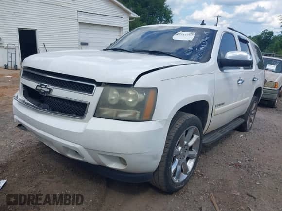 2007 Chevrolet Tahoe LS с VIN 1GNFC13J57R313666, выставлен на аукционе IAAI как лот 42511253 с пробегом 374 689 миль миль и . История ставок и продаж доступна на DreamBid. Изображение 2.