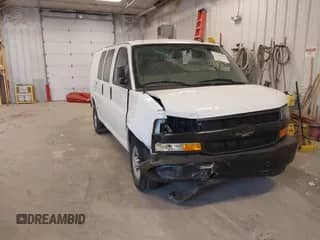 2020 Chevrolet Express Cargo with VIN 1GCZGGFG2L1269258, listed as a IAAI auction lot 42290784 with 175,462 mi miles and . Bid and sale history available at DreamBid. Image 1.