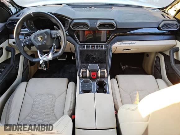 2022 Lamborghini Urus с VIN ZPBUA1ZL3NLA17004, выставлен на аукционе Copart как лот 83652724 с пробегом 3 691 миль миль и Чистый • Clean title. История ставок и продаж доступна на DreamBid. Изображение 8.