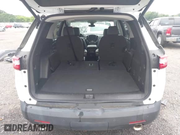 2021 Chevrolet Traverse RS с VIN 1GNERJKW9MJ233563, выставлен на аукционе IAAI как лот 42505578 с пробегом 57 999 миль миль и . История ставок и продаж доступна на DreamBid. Изображение 18.