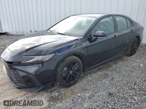 2025 Toyota Camry LE с VIN 4T1DAACK2SU061522, выставлен на аукционе Copart как лот 71068045 с пробегом 4 139 миль миль и Чистый • Clean title. История ставок и продаж доступна на DreamBid. Изображение 1.