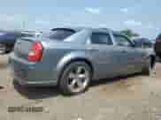 2006 Chrysler 300 C SRT-8 z VIN 2C3LA73W86H473608, wystawiony jako Copart lot #64892974 z przebiegiem Nie podano mil oraz Szkoda całkowita • Salvage title. Historia ofert i sprzedaży dostępna na DreamBid. Obrazek 3.