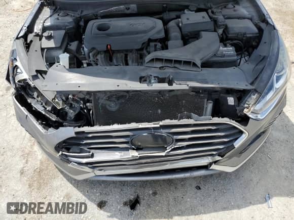 2018 Hyundai Sonata SEL with VIN 5NPE34AF9JH668276, listed as a Copart auction lot 68666035 with 136,348 mi miles and Salvage title. Bid and sale history available at DreamBid. Image 11.