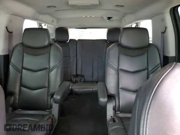 2016 Cadillac Escalade ESV Premium Collection с VIN 1GYS3JKJ8GR328116, выставлен на аукционе Copart как лот 89066055 с пробегом 78 621 миль миль и На запчасти • Non repairable. История ставок и продаж доступна на DreamBid. Изображение 10.