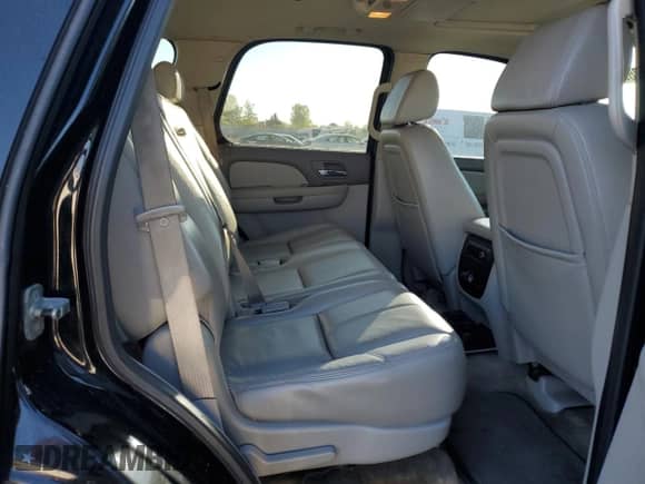 2008 Chevrolet Tahoe 1LT с VIN 1GNFK13038R122615, выставлен на аукционе Copart как лот 86270345 с пробегом 210 605 миль миль и Чистый • Clean title. История ставок и продаж доступна на DreamBid. Изображение 11.