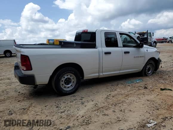 2012 Ram 1500 ST z VIN 1C6RD7FP5CS315773, wystawiony jako Copart lot #65696485 z przebiegiem 93 355 mil mil oraz Szkoda całkowita • Salvage title. Historia ofert i sprzedaży dostępna na DreamBid. Obrazek 3.