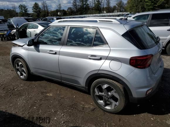 2022 Hyundai Venue SEL с VIN KMHRC8A35NU136464, выставлен на аукционе Copart как лот 87118485 с пробегом 49 446 миль миль и Списание • Salvage title. История ставок и продаж доступна на DreamBid. Изображение 2.