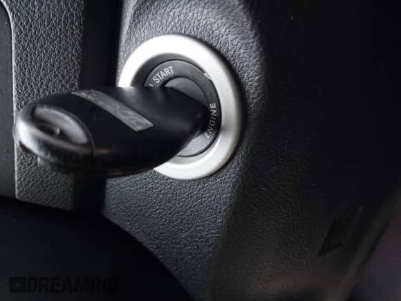 2018 Ram 1500 Big Horn z VIN 1C6RR7GT8JS311940, wystawiony jako IAAI lot #41313507 z przebiegiem 116 678 mil mil oraz . Historia ofert i sprzedaży dostępna na DreamBid. Obrazek 11.