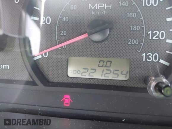 2005 Hyundai Accent GLS z VIN KMHCG45C55U608336, wystawiony jako IAAI lot #42743218 z przebiegiem 221 254 mil mil oraz . Historia ofert i sprzedaży dostępna na DreamBid. Obrazek 15.