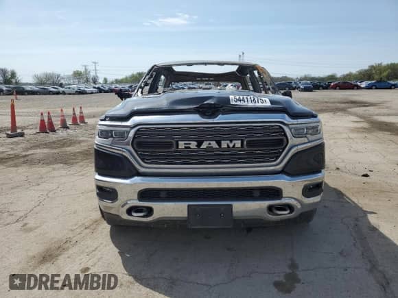 2021 Ram 1500 Limited z VIN 1C6SRFHM6MN800164, wystawiony jako Copart lot #54411875 z przebiegiem Nie podano mil oraz Szkoda całkowita • Salvage title. Historia ofert i sprzedaży dostępna na DreamBid. Obrazek 5.