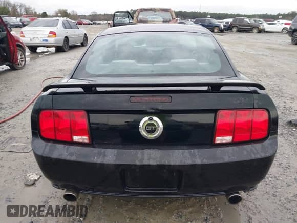 2009 Ford Mustang GT с VIN 1ZVHT82H195127431, выставлен на аукционе IAAI как лот 41575609 с пробегом 142 977 миль миль и . История ставок и продаж доступна на DreamBid. Изображение 16.