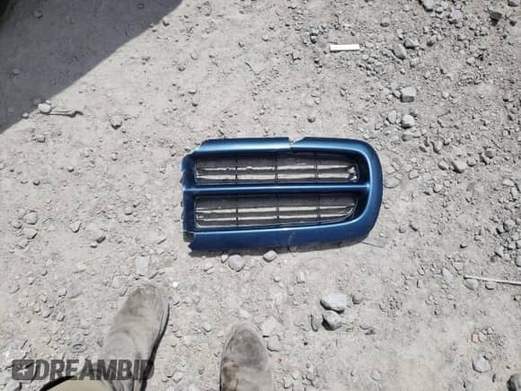 2003 Dodge Dakota с VIN 1D7GL72Z63S140501, выставлен на аукционе Copart как лот 52825824 с пробегом 188 913 миль миль и Списание • Salvage title. История ставок и продаж доступна на DreamBid. Изображение 12.