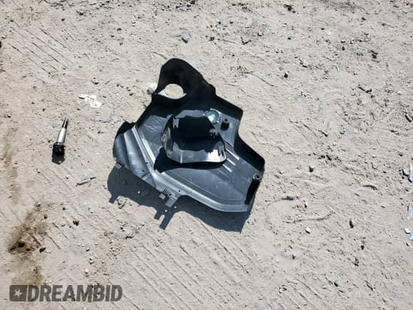 2014 BMW 4 Series 428i с VIN WBA3N3C59EF712175, выставлен на аукционе Copart как лот 85462625 с пробегом 185 900 миль миль и Чистый • Clean title. История ставок и продаж доступна на DreamBid. Изображение 12.