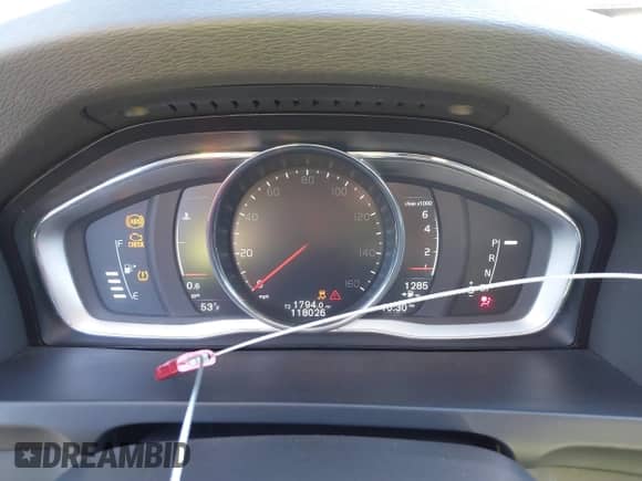2018 Volvo S60 Dynamic с VIN YV126MFL4J2451903, выставлен на аукционе IAAI как лот 41844843 с пробегом 118 026 миль миль и . История ставок и продаж доступна на DreamBid. Изображение 15.