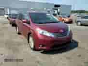 2017 Toyota Sienna XLE with VIN 5TDDZ3DC1HS166680, listed as a Copart auction lot 67112305 with 204,154 mi miles and Salvage title. Bid and sale history available at DreamBid. Image 14.