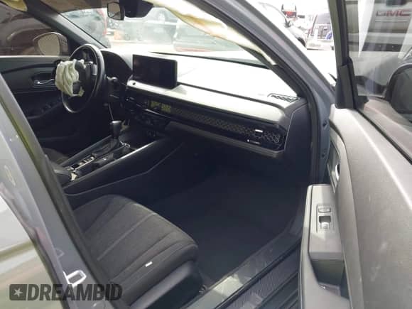 2023 Honda Accord Sport z VIN 1HGCY2F52PA015268, wystawiony jako IAAI lot #43084832 z przebiegiem 179 758 mil mil oraz . Historia ofert i sprzedaży dostępna na DreamBid. Obrazek 5.