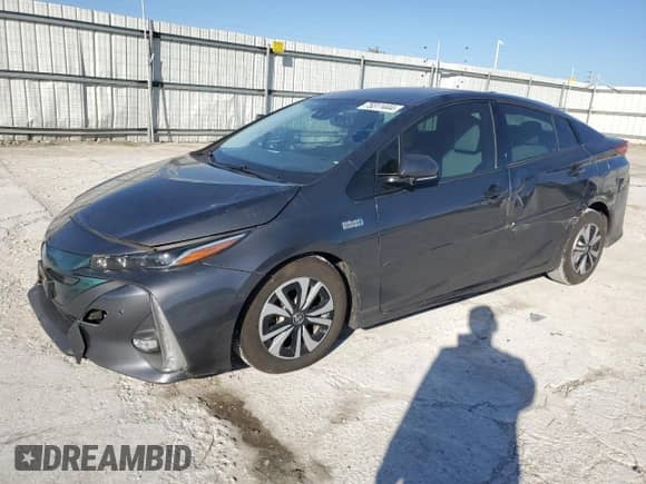 2018 Toyota Prius Plus with VIN JTDKARFP4J3071460, listed as a Copart auction lot 75311444 with 60,520 mi miles and Salvage title. Bid and sale history available at DreamBid. Image 1.