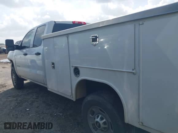 2019 Chevrolet Silverado 2500HD Work Truck z VIN 2GB2CREG1K1221564, wystawiony jako IAAI lot #42362013 z przebiegiem 126 897 mil mil oraz . Historia ofert i sprzedaży dostępna na DreamBid. Obrazek 13.