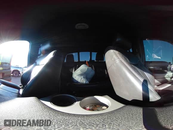 2011 Ford F-150 XLT z VIN 1FTFW1ET5BFC42624, wystawiony jako IAAI lot #41853696 z przebiegiem 230 074 mil mil oraz . Historia ofert i sprzedaży dostępna na DreamBid. Obrazek 20.