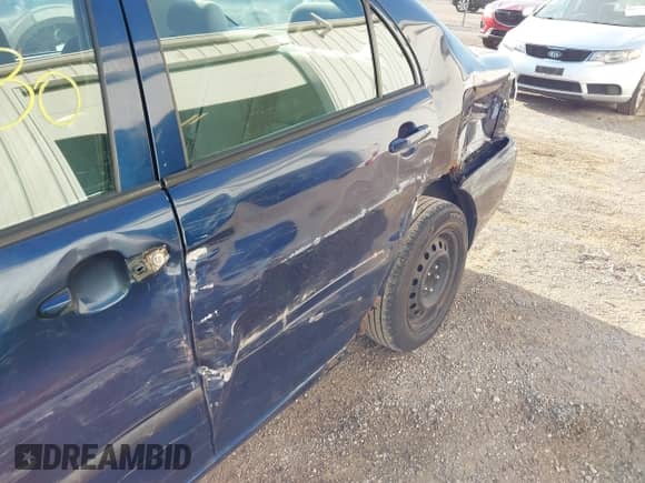 2005 Toyota Corolla CE with VIN 1NXBR32EX5Z484893, listed as a IAAI auction lot 43264480 with 182,748 mi miles and . Bid and sale history available at DreamBid. Image 6.