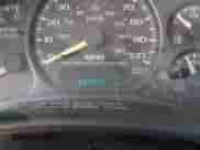 2001 GMC Sierra 1500 SL с VIN 1GTEC14V81E901114, выставлен на аукционе IAAI как лот 42468145 с пробегом 397 375 миль миль и . История ставок и продаж доступна на DreamBid. Изображение 7.
