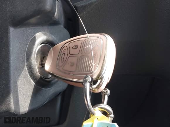 2014 Jeep Compass Latitude с VIN 1C4NJDEB3ED537241, выставлен на аукционе IAAI как лот 43292757 с пробегом 63 406 миль миль и . История ставок и продаж доступна на DreamBid. Изображение 11.